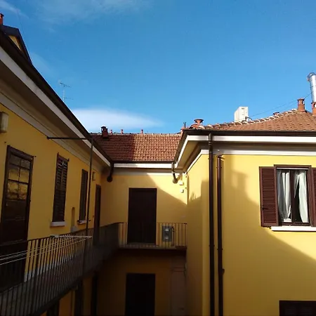 Apartment Kibilu - Via Marghera Milan